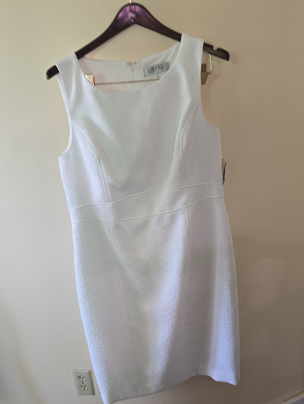 Kasper White Sleeveless Textured Sheath Dress New With Tags